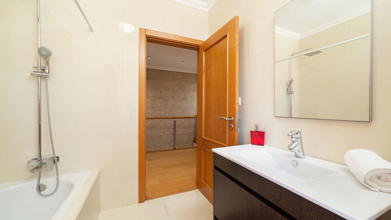 Photo of Bathroom in Nazare