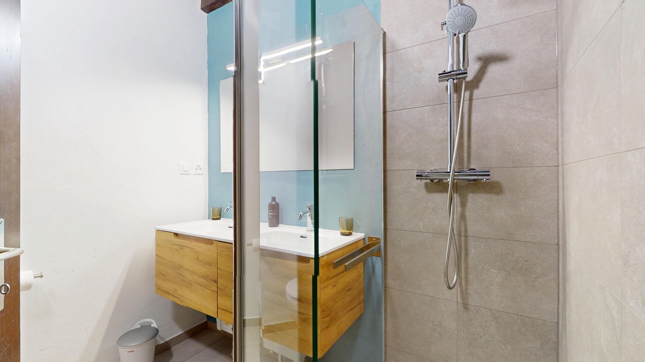Photo of Bathroom in Surlej