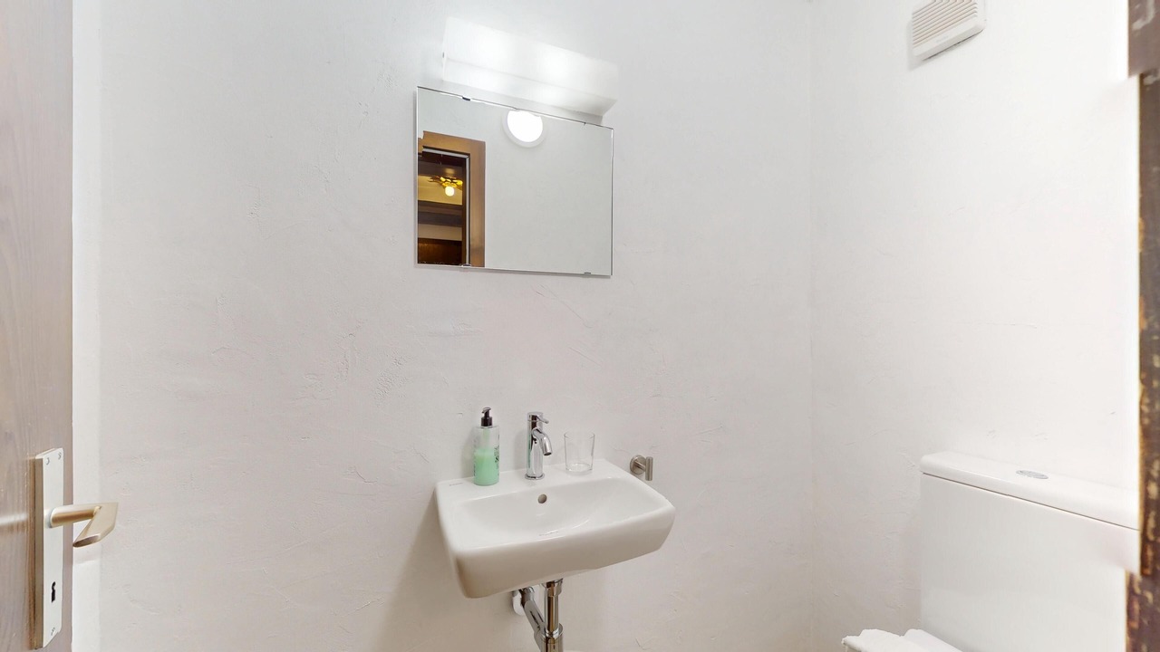 Photo of Bathroom in Surlej