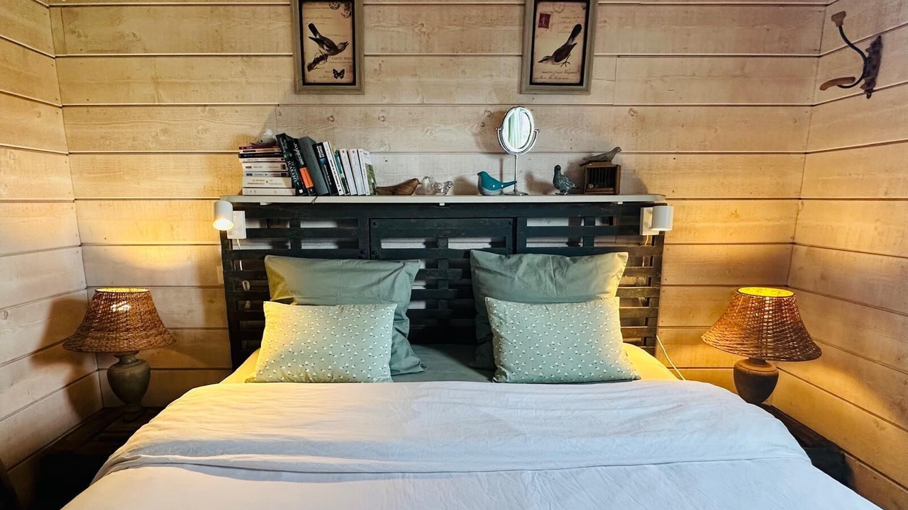Photo of Bedroom in Saint-Vivien-de-Medoc
