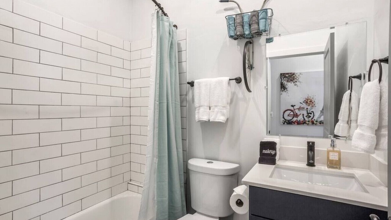 Photo of Bathroom in Downtown Salt Lake City