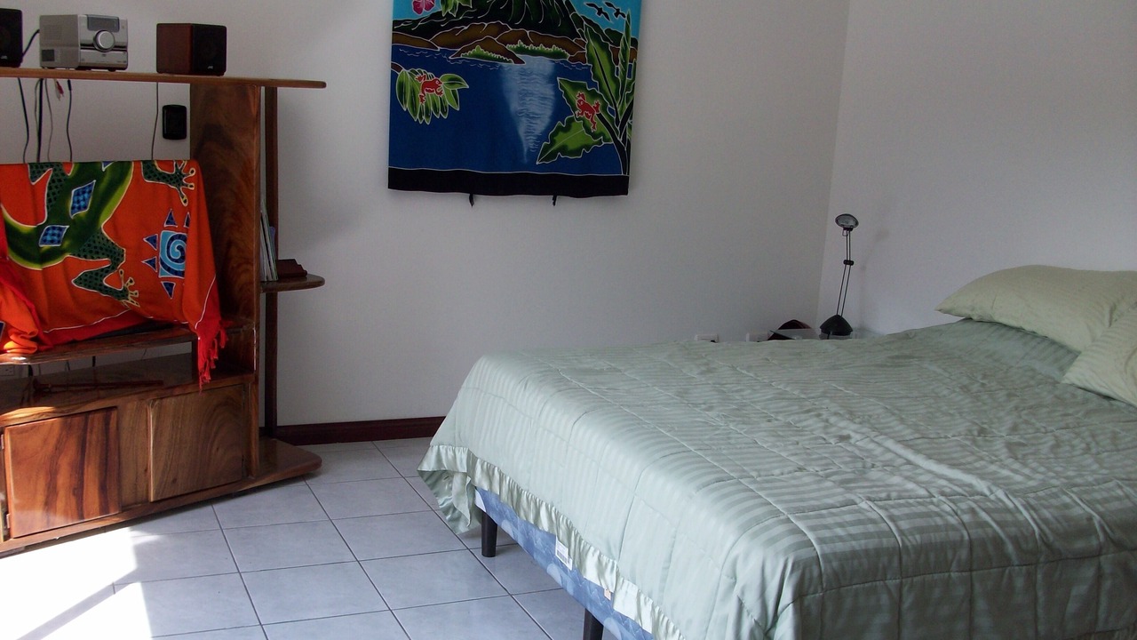 Photo of Bedroom in Portalon