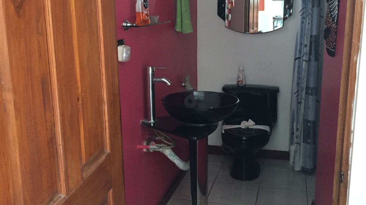 Photo of Bathroom in Portalon