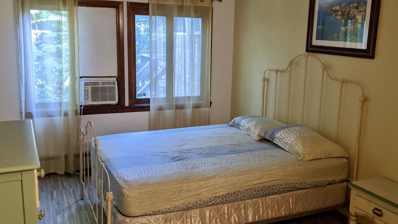 Photo of Bedroom in Hampton Bays