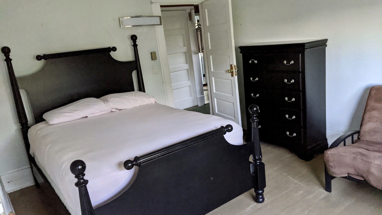 Photo of Bedroom in Hampton Bays