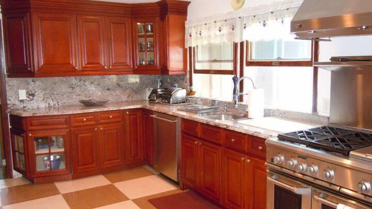 Photo of Kitchen in Hampton Bays