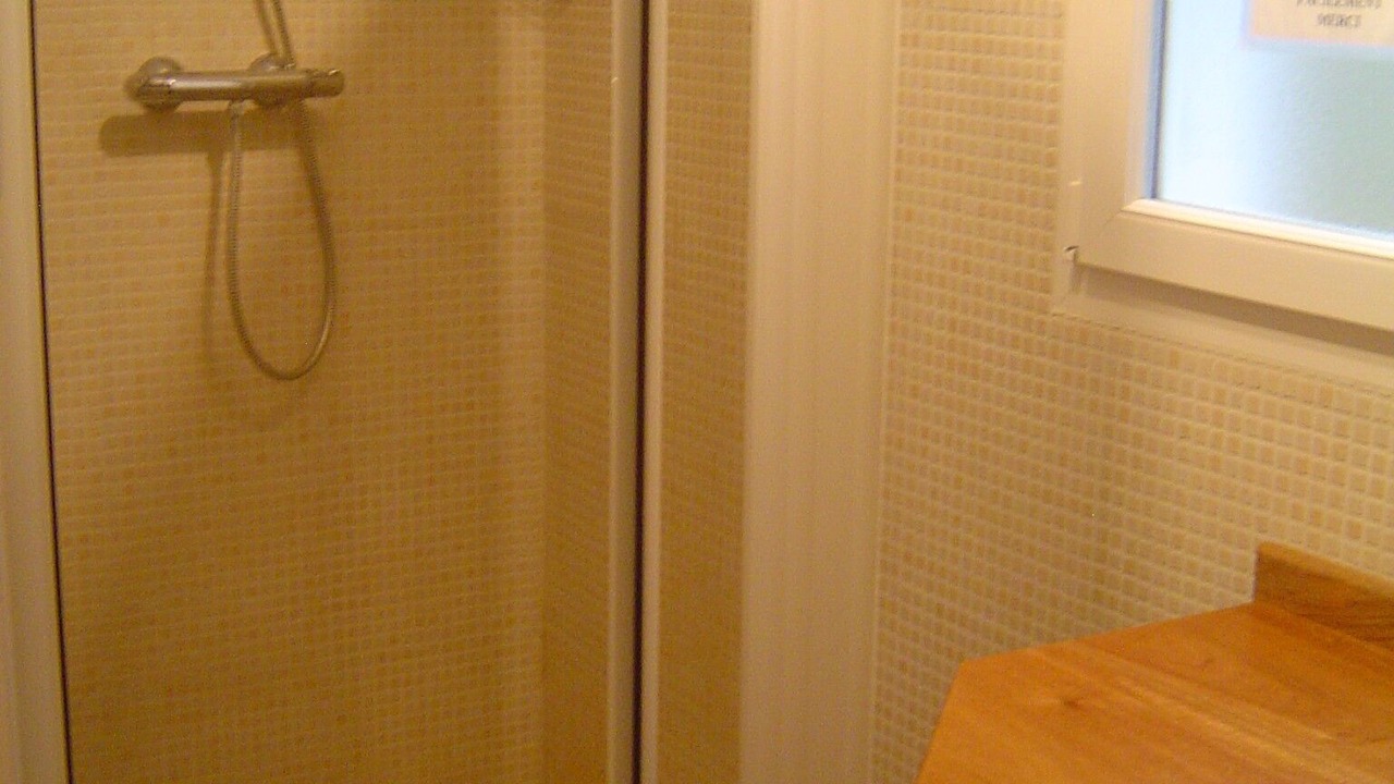 Photo of Bathroom in Font-Romeu-Odeillo-Via