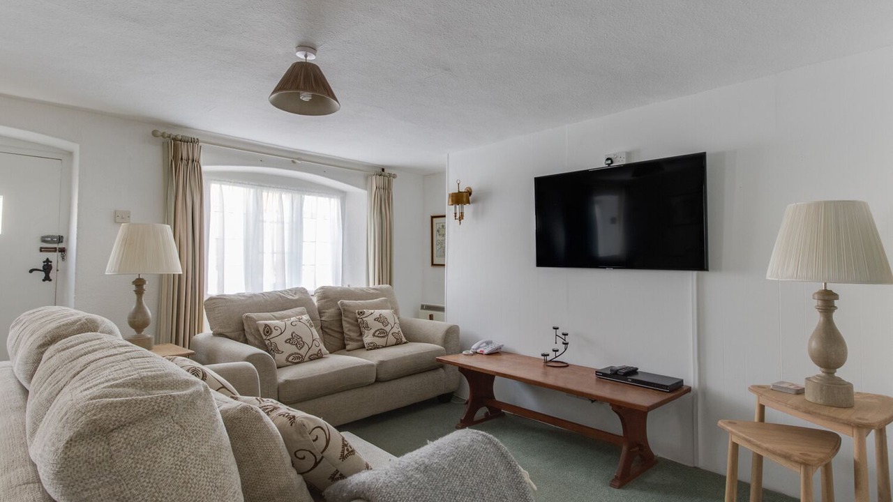 Photo of Livingroom in Corfe Castle Village