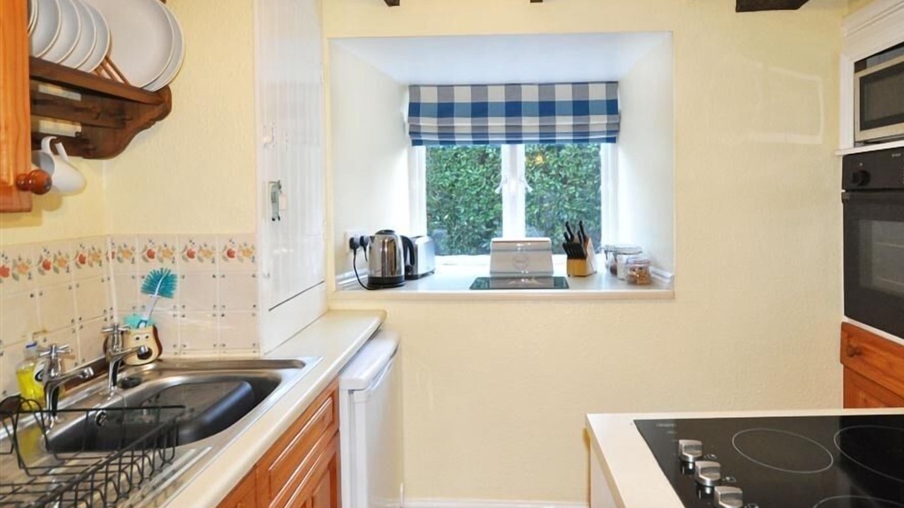 Photo of Kitchen in West Lulworth