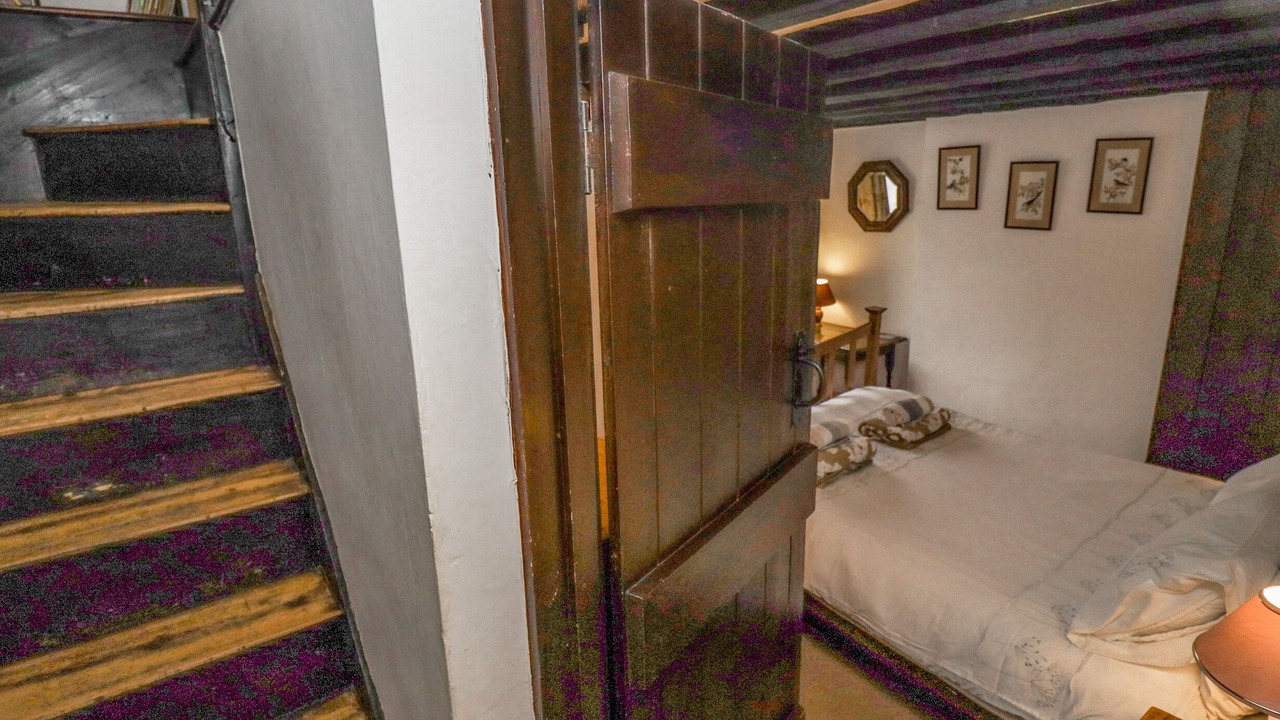Photo of Bedroom in Bourton