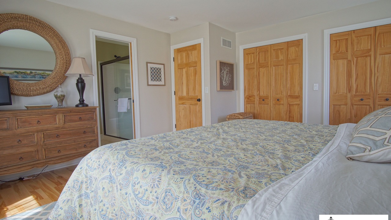 Photo of Bedroom in Douglas