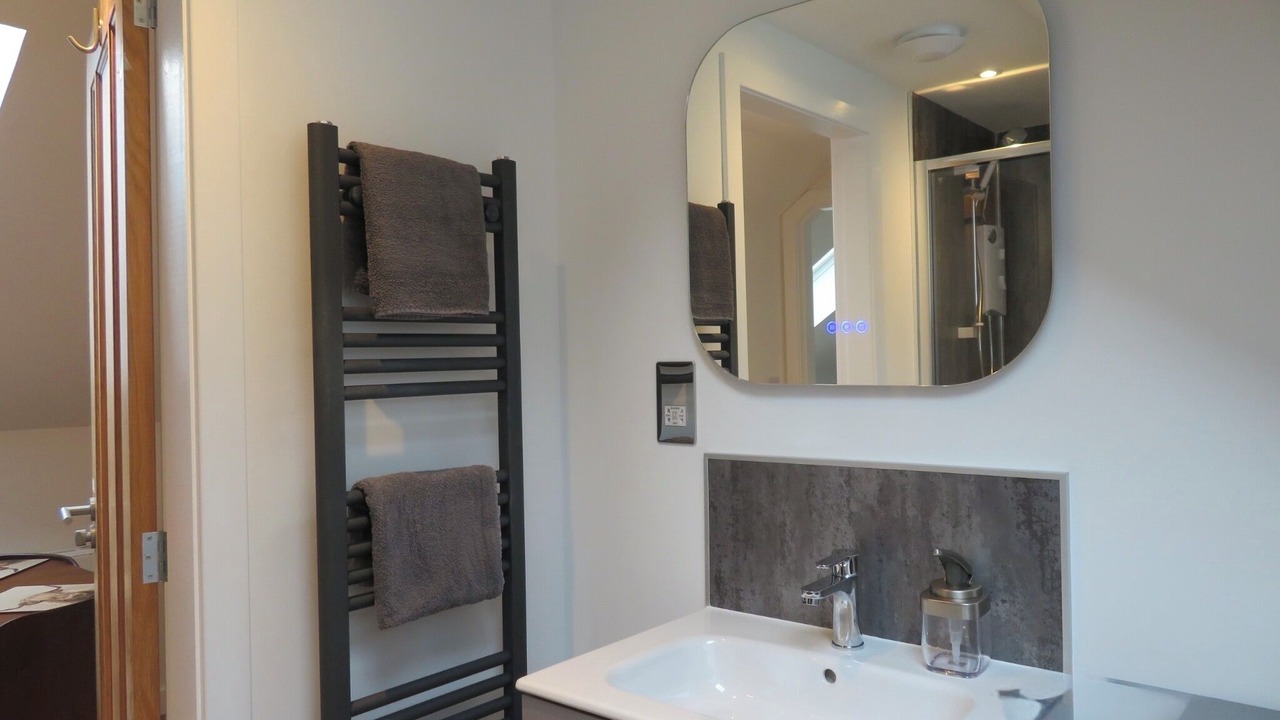 Photo of Bathroom in Foyers