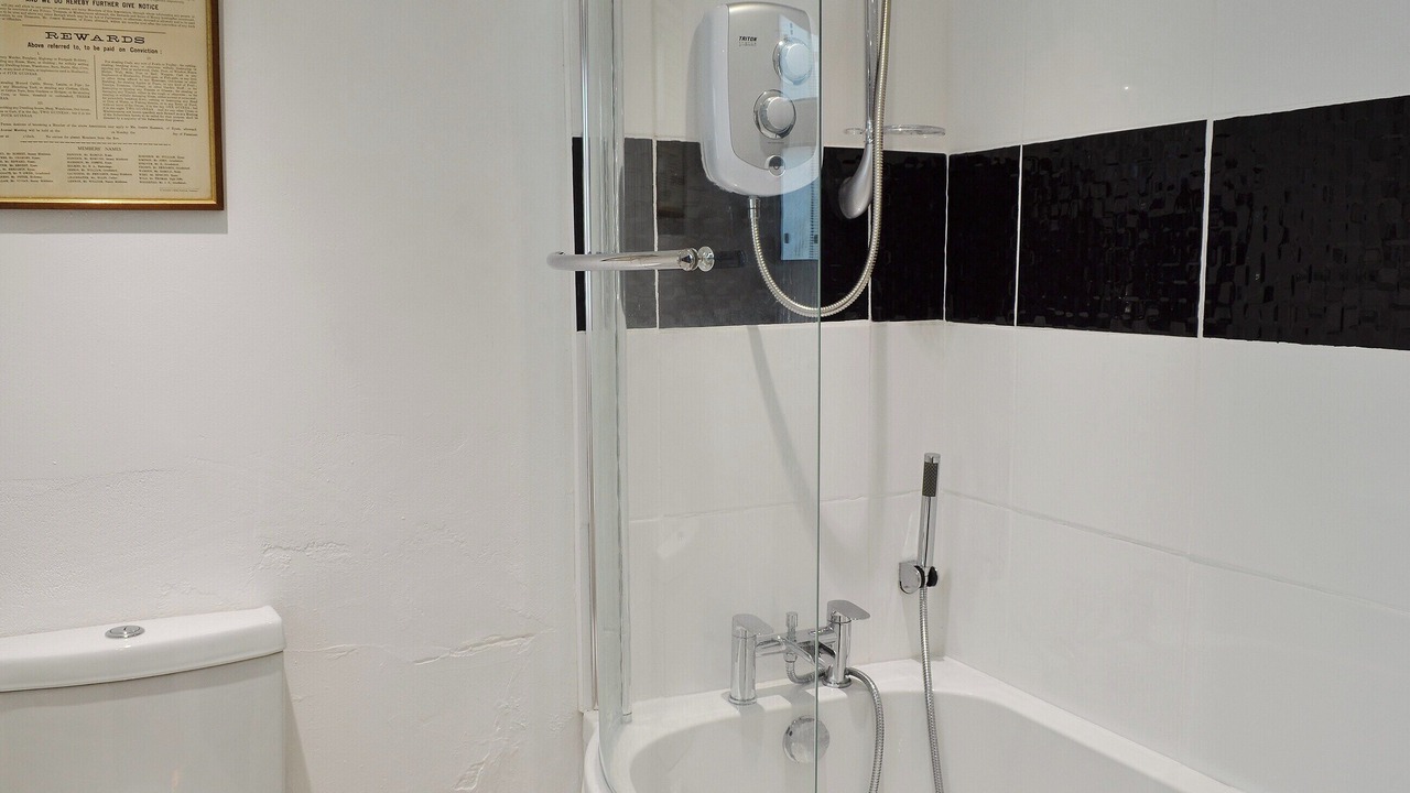 Photo of Bathroom in Youlgreave