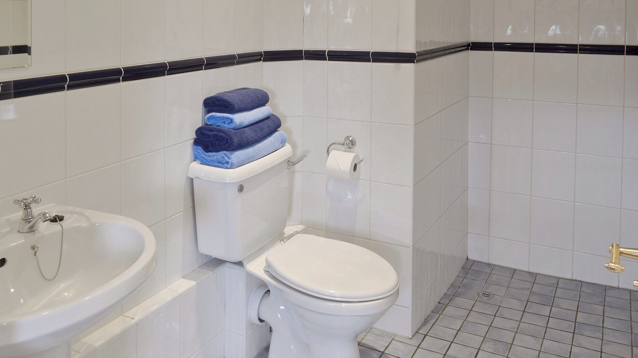 Photo of Bathroom in Brightlingsea