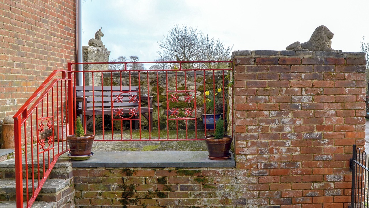 Photo of Outdoor in Apse Heath