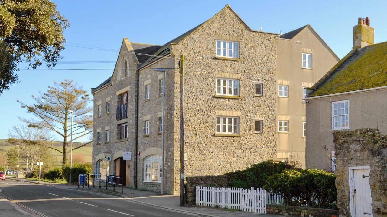 Photo of Outdoor in West Bay