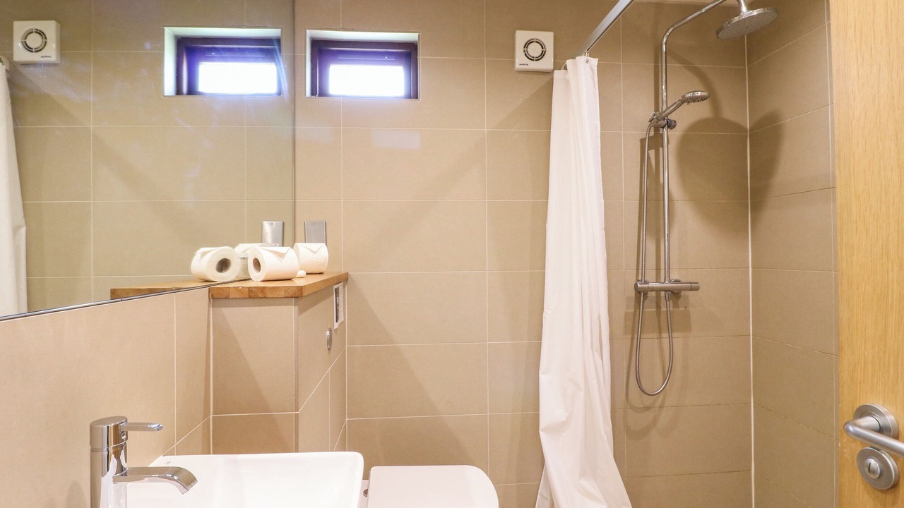 Photo of Bathroom in Barnsdale