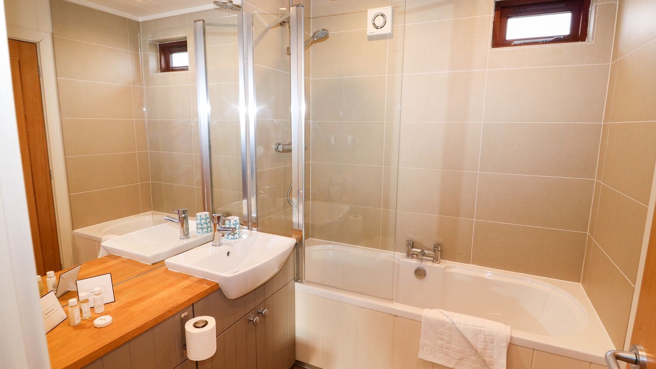 Photo of Bathroom in Barnsdale