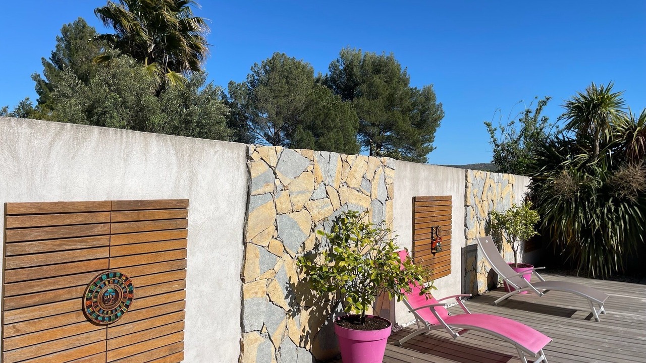 Photo of Patio Balcony in Montbazin