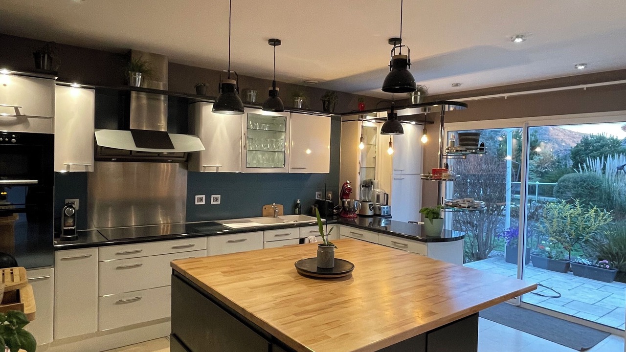 Photo of Kitchen in Vesseaux