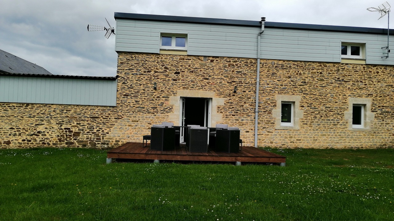 Photo of Patio Balcony in Le Molay-Littry
