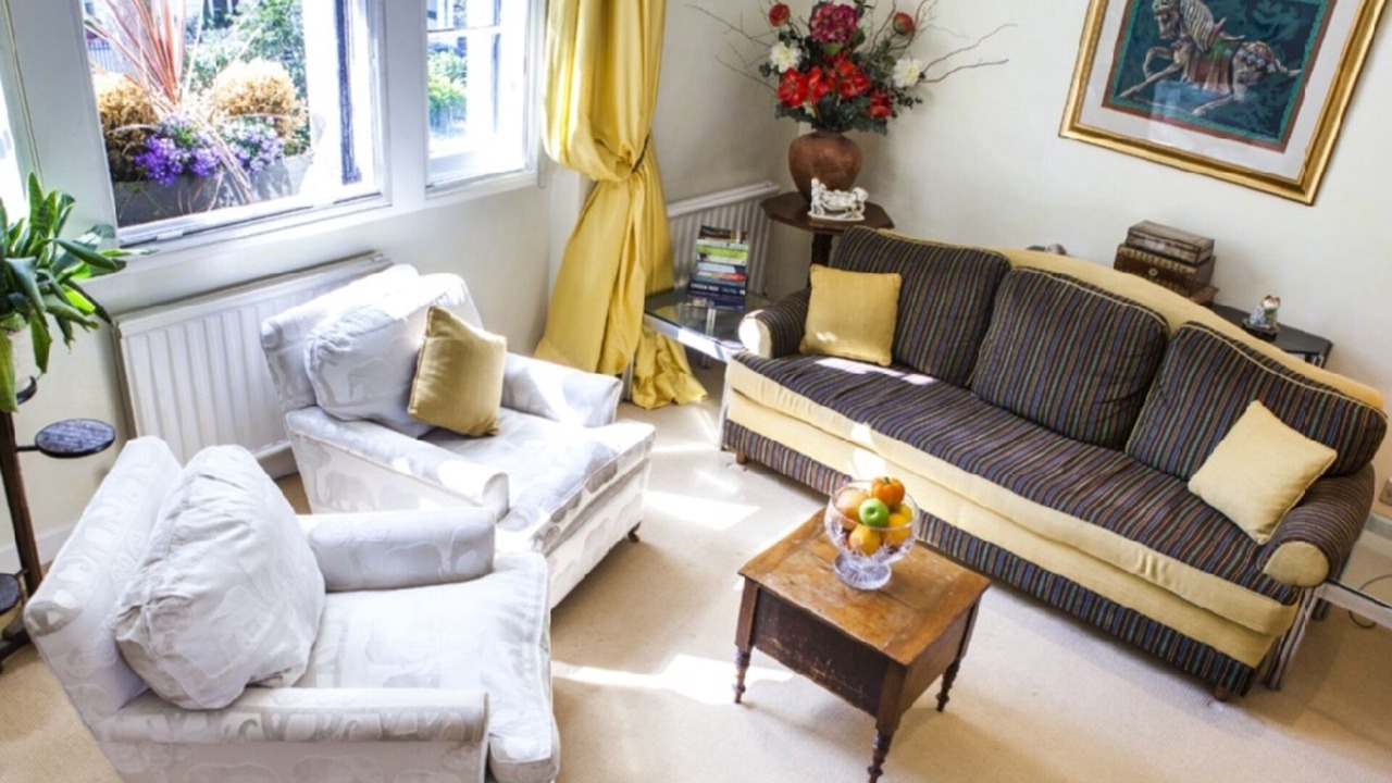 Photo of Livingroom in Brompton & Hans Town