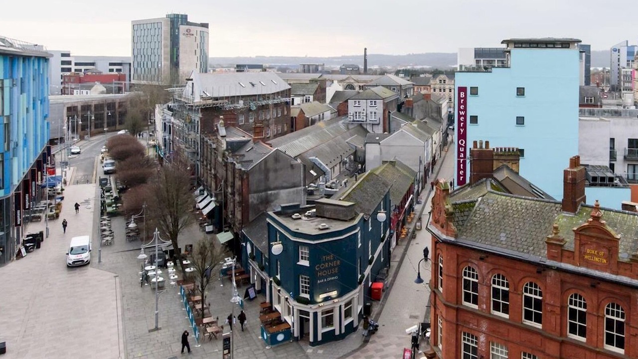 Photo of Others in Cardiff City Centre