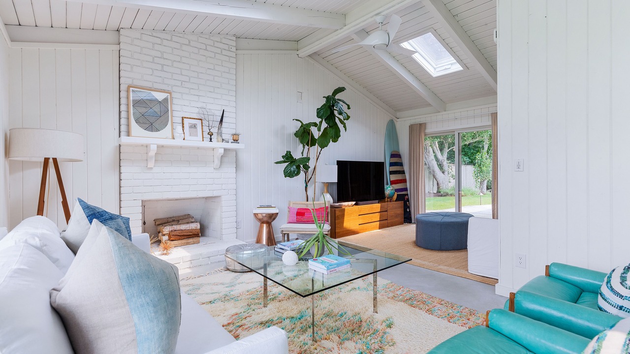 Photo of Livingroom in Culloden Shores