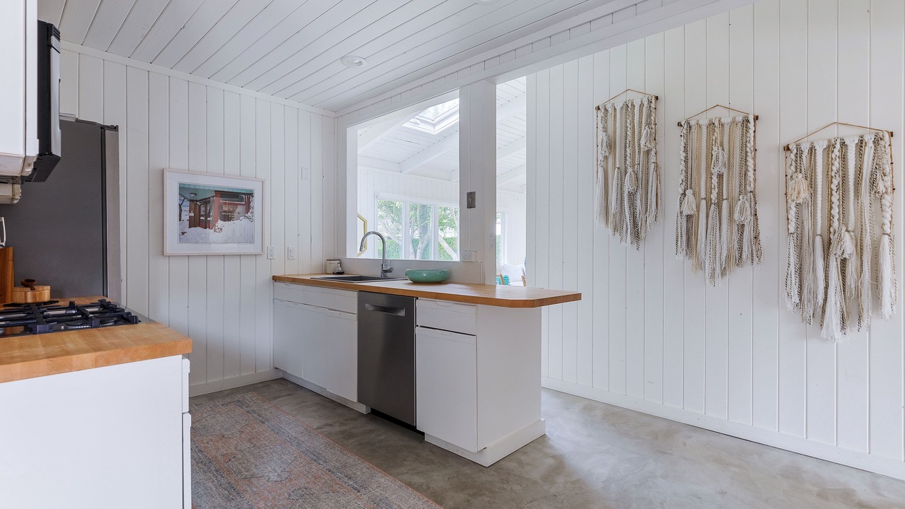 Photo of Kitchen in Culloden Shores