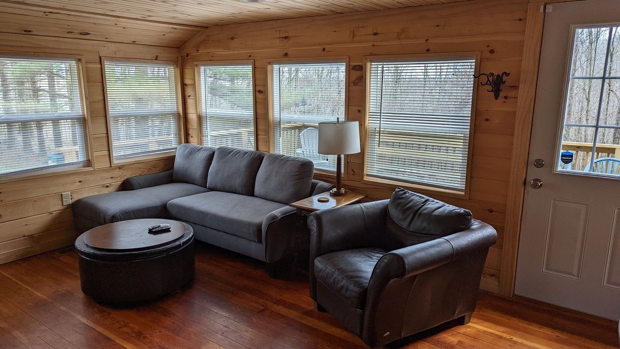 Photo of Livingroom in Laurelville