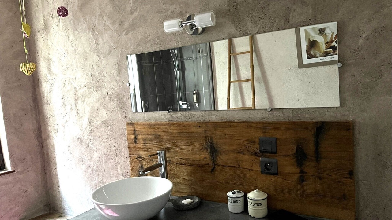Photo of Bathroom in Riquewihr