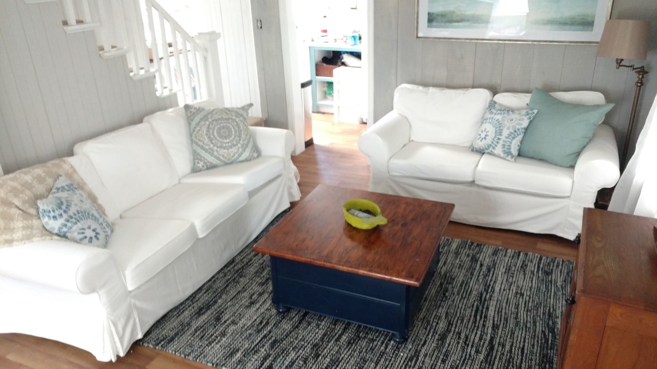 Photo of Livingroom in Westbrook Center
