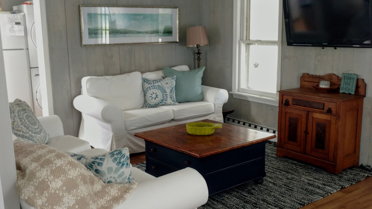 Photo of Bedroom in Westbrook Center
