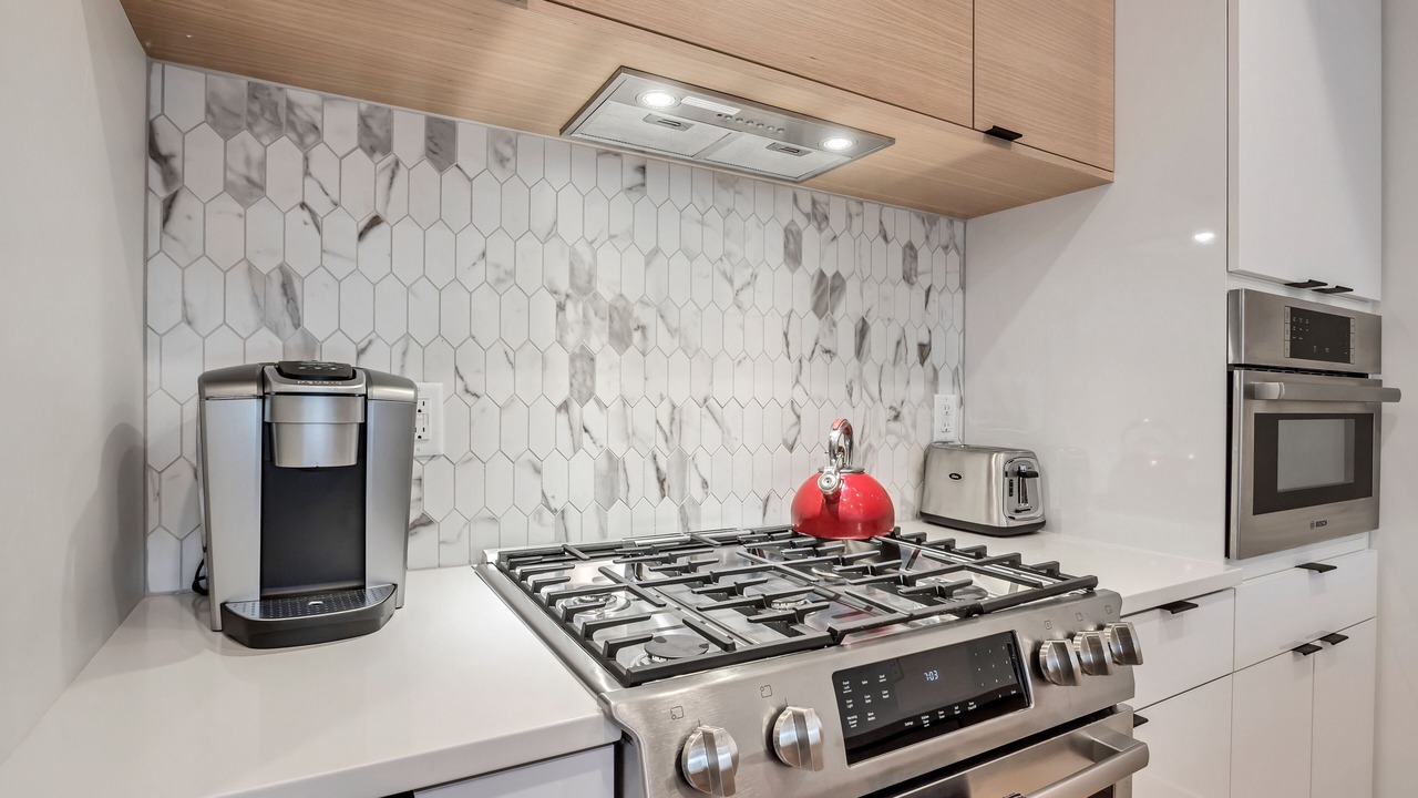 Photo of Kitchen in People's Freeway