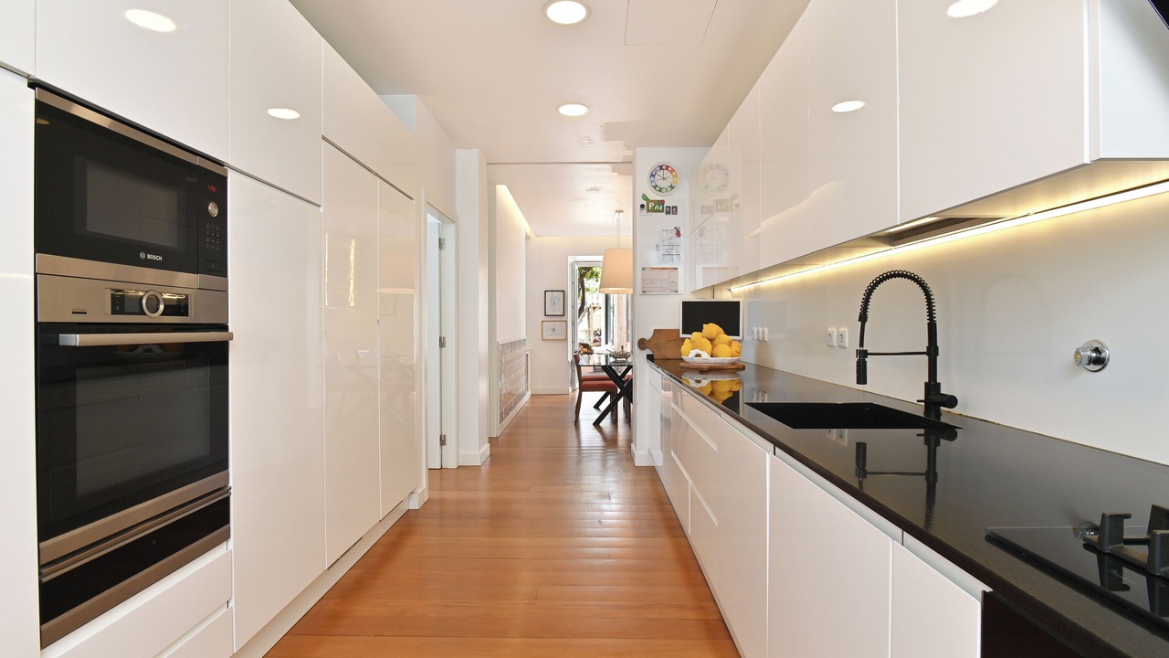 Photo of Kitchen in Linda-a-Velha