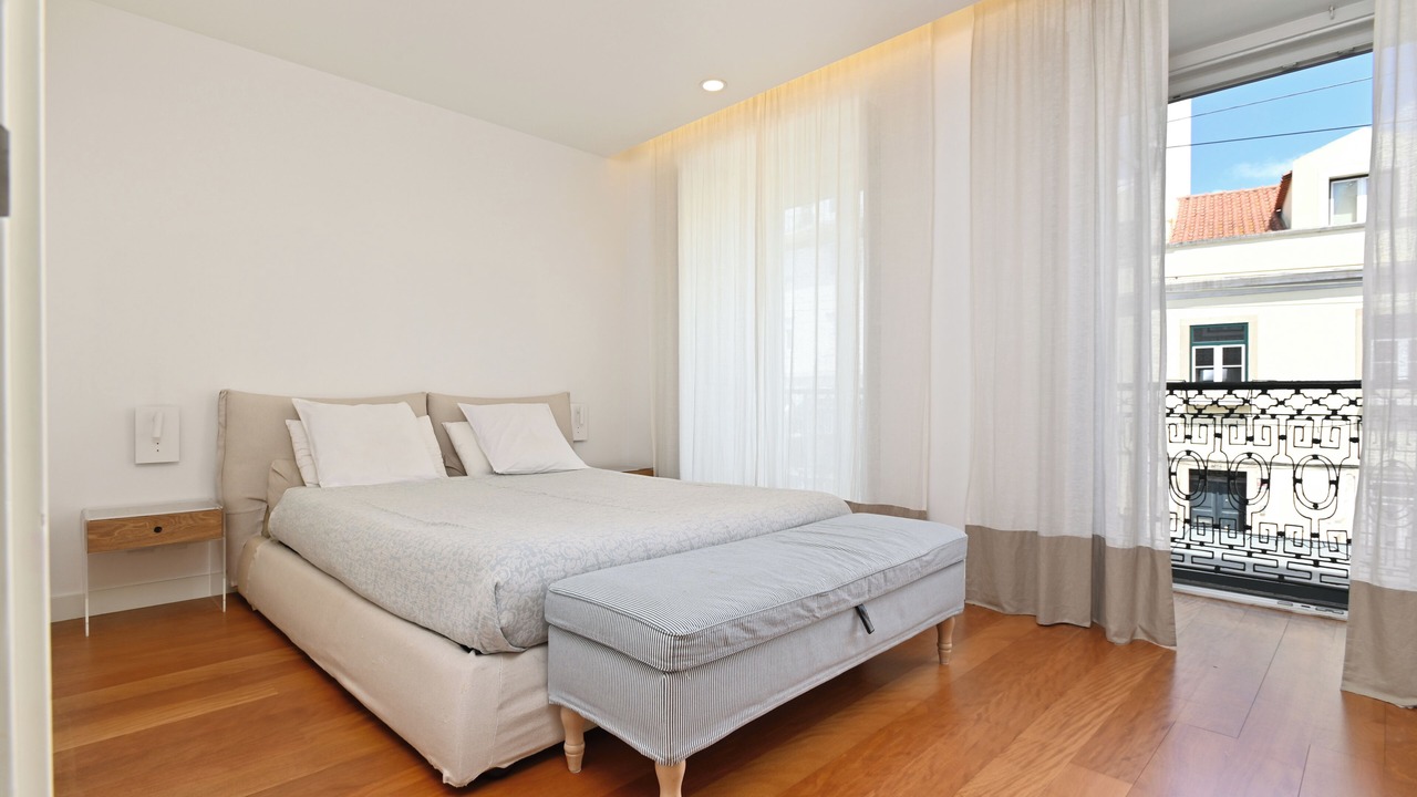 Photo of Bedroom in Linda-a-Velha