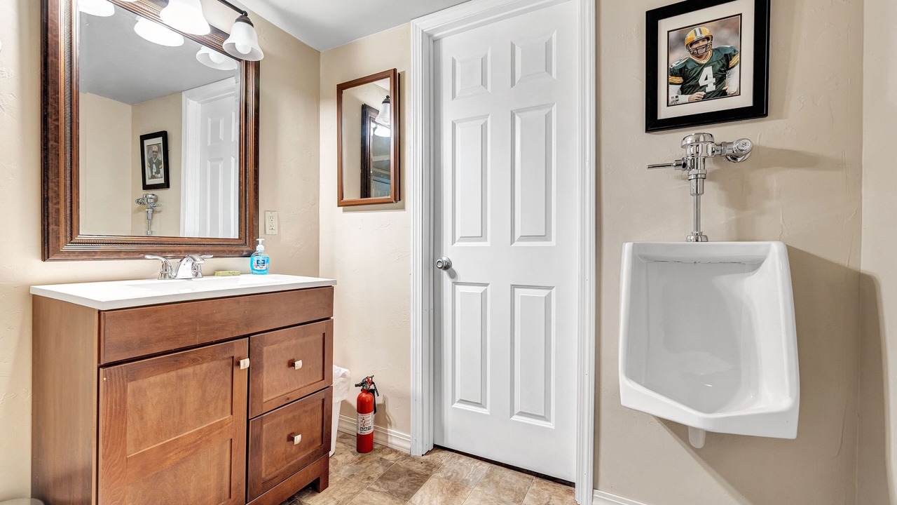 Photo of Bathroom in Green Bay