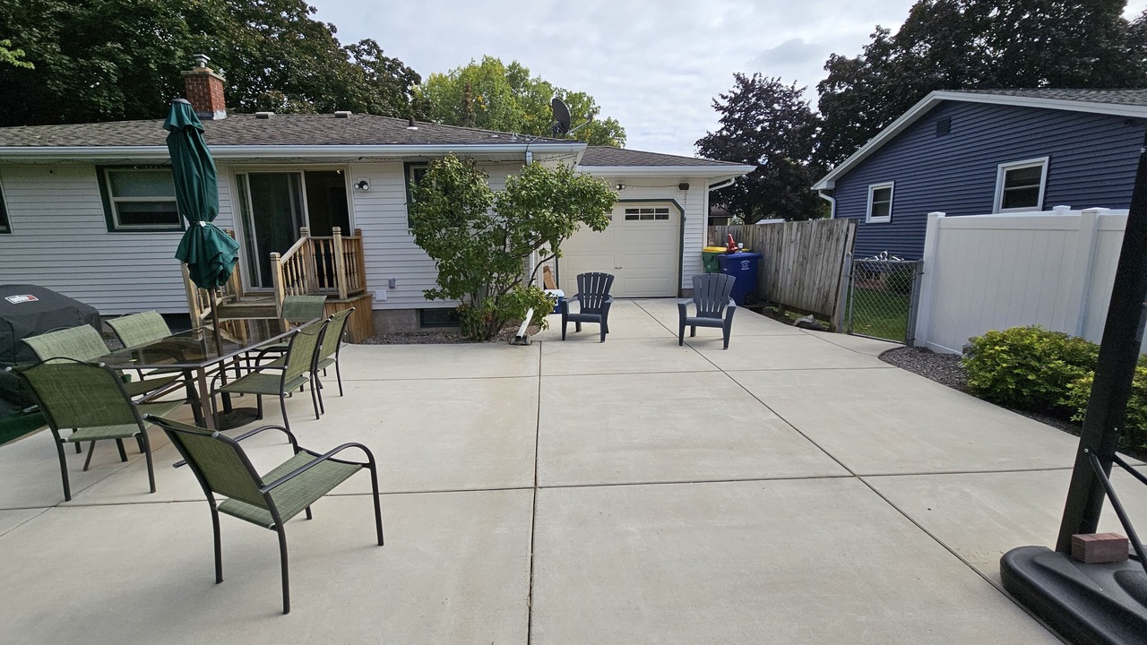 Photo of Outdoor in Green Bay