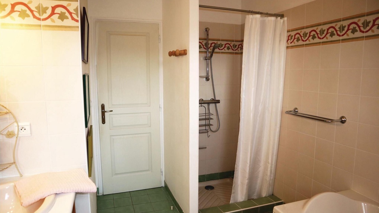 Photo of Bathroom in Orgnac-l'Aven