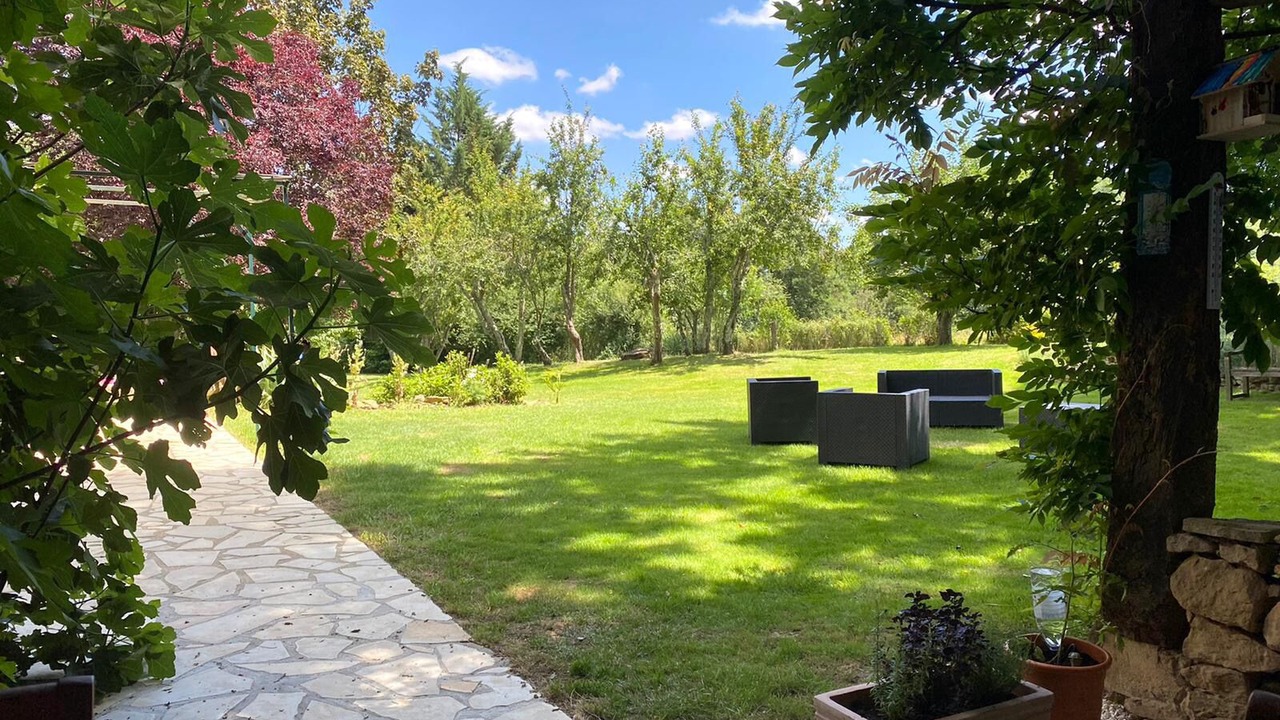 Photo of Patio Balcony in La Bastide-de-Bousignac