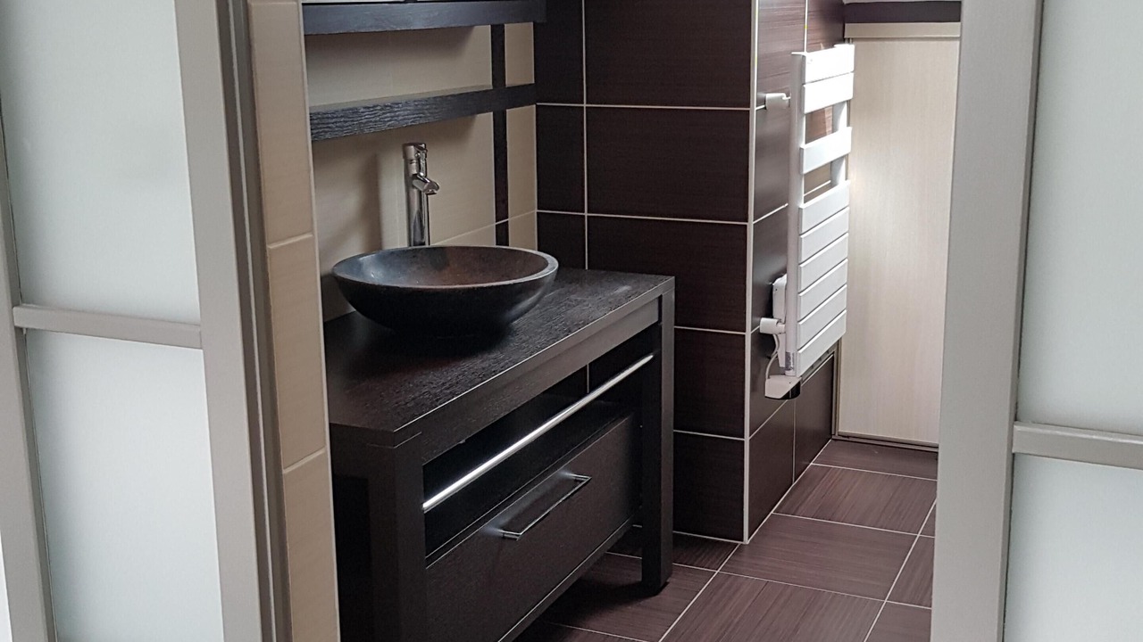 Photo of Bathroom in Ventron