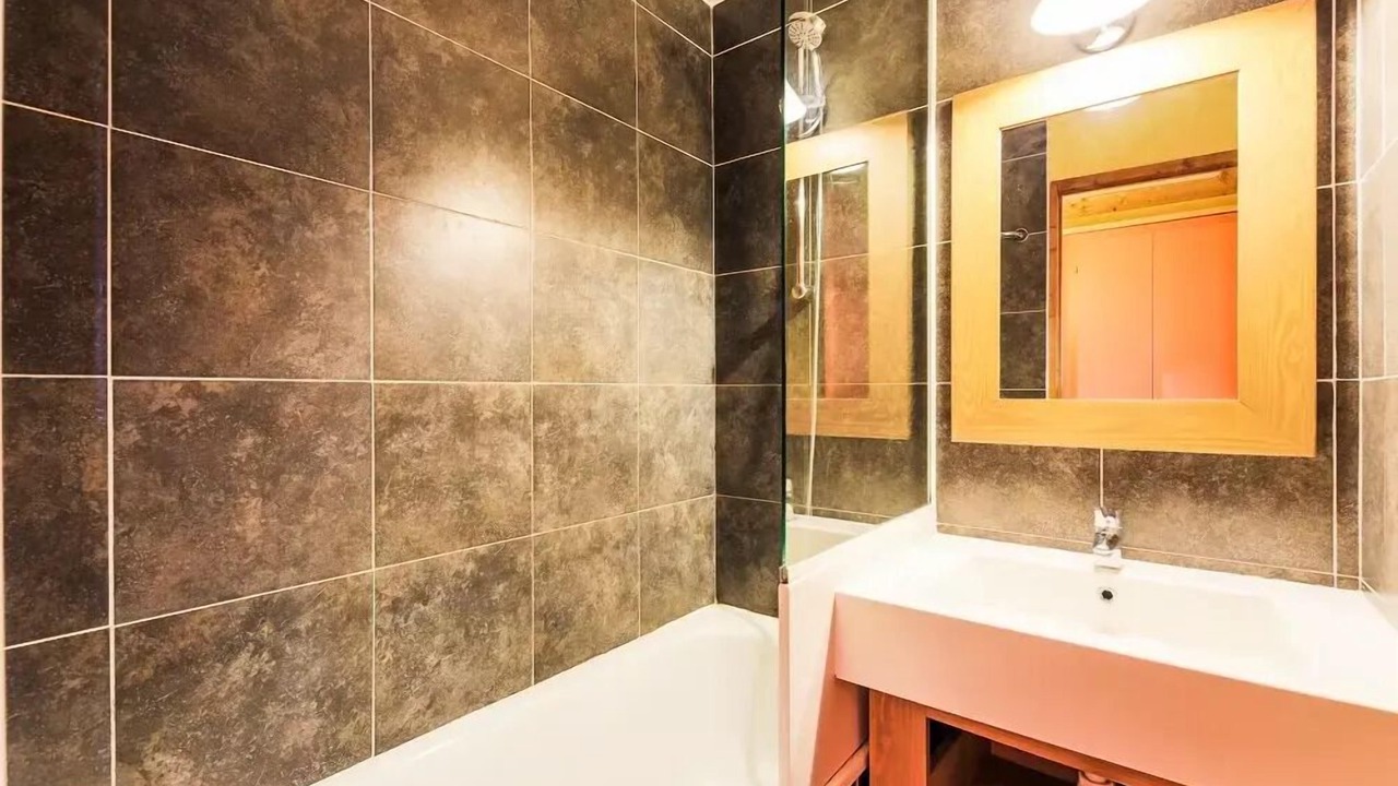 Photo of Bathroom in Jeux