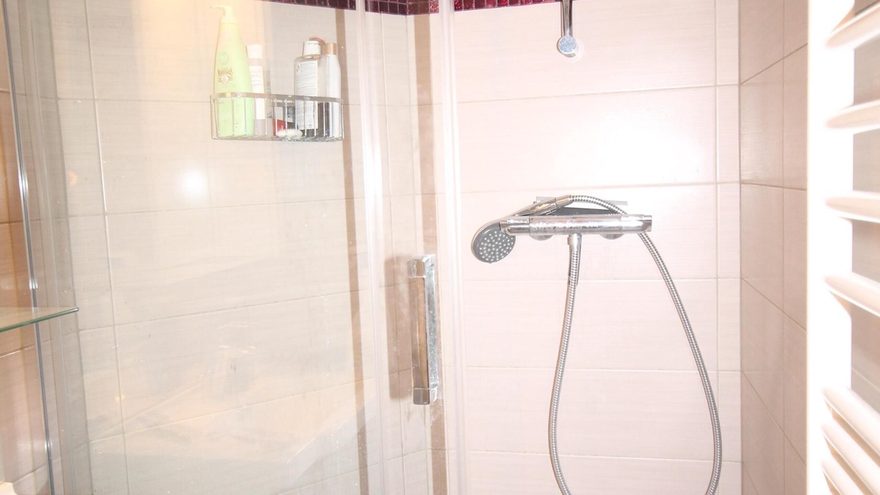 Photo of Bedroom in Quartier de la Goutte-d'Or