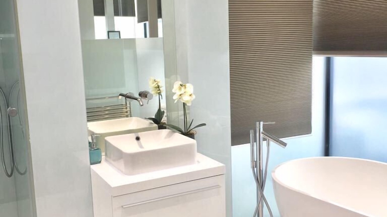 Photo of Bathroom in Wimbledon Park