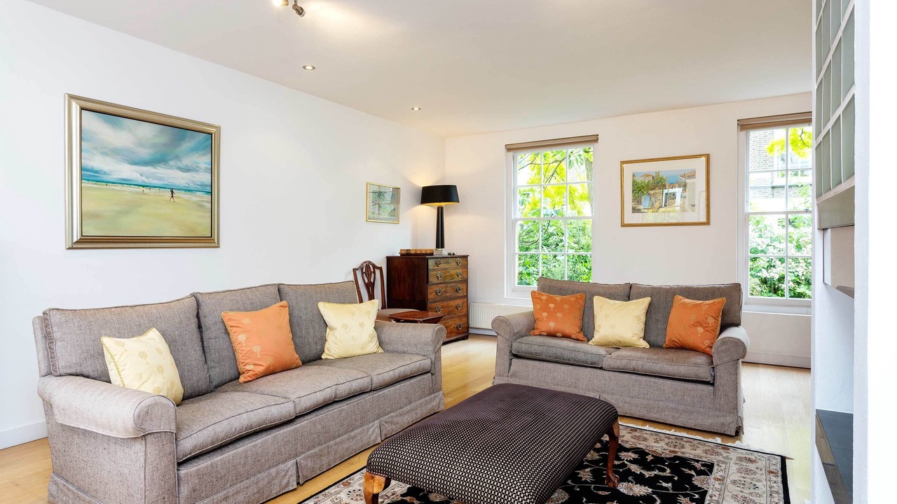 Photo of Livingroom in Pembridge