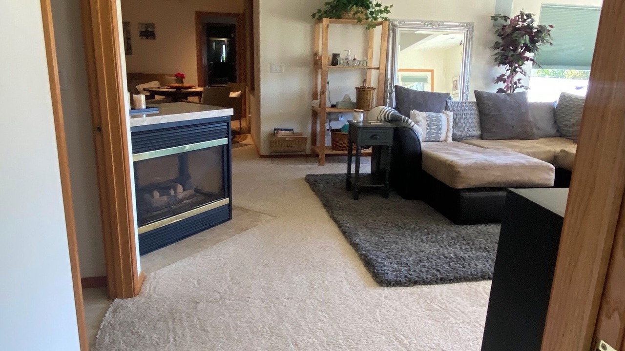 Photo of Livingroom in Sudden Valley