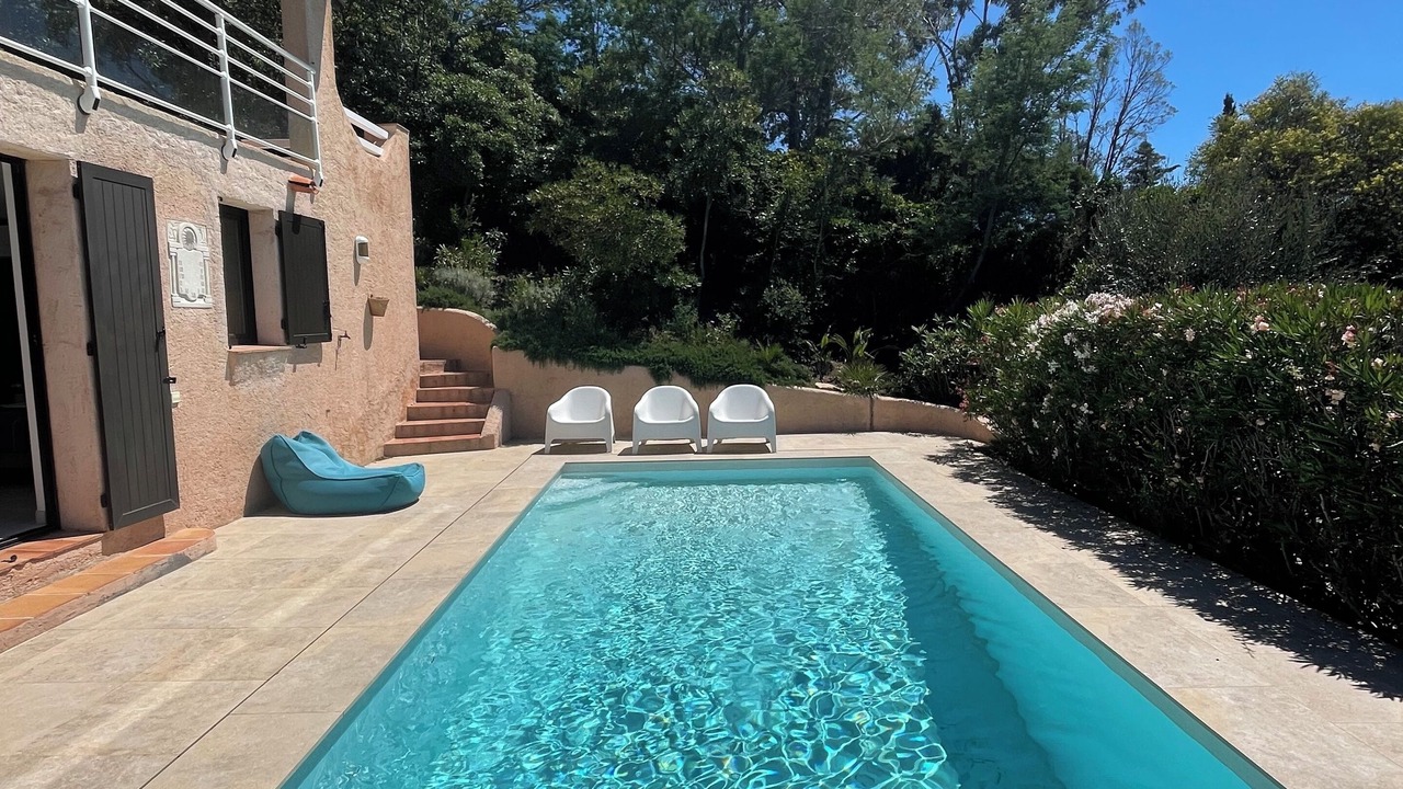 Photo of Outdoor in Antheor