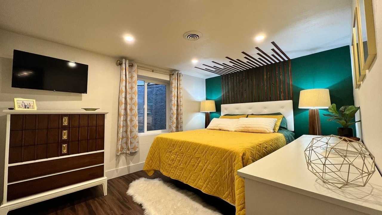 Photo of Bedroom in Ashwaubenon