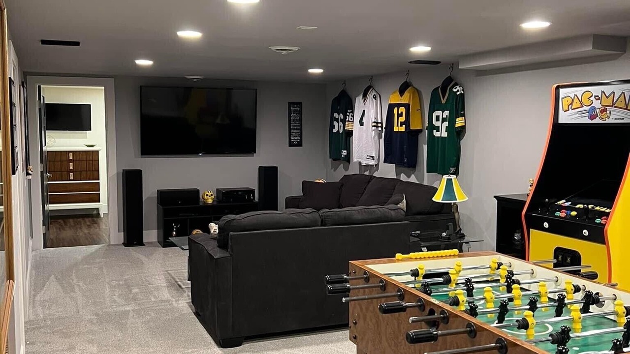 Photo of Bedroom in Ashwaubenon