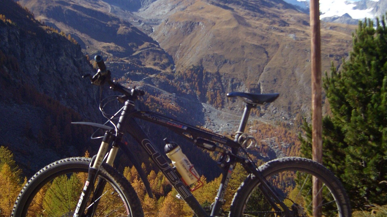Photo of Outdoor in Taesch